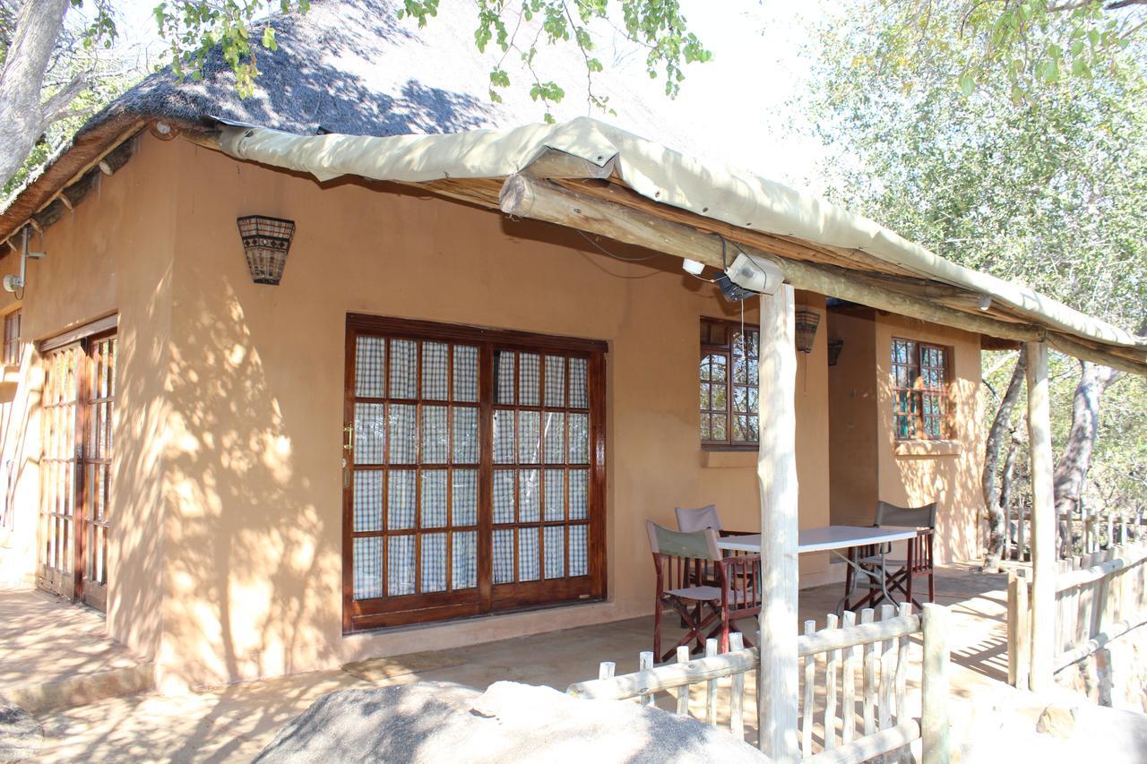 Tantebane Game Ranch Hotel Екстериор снимка